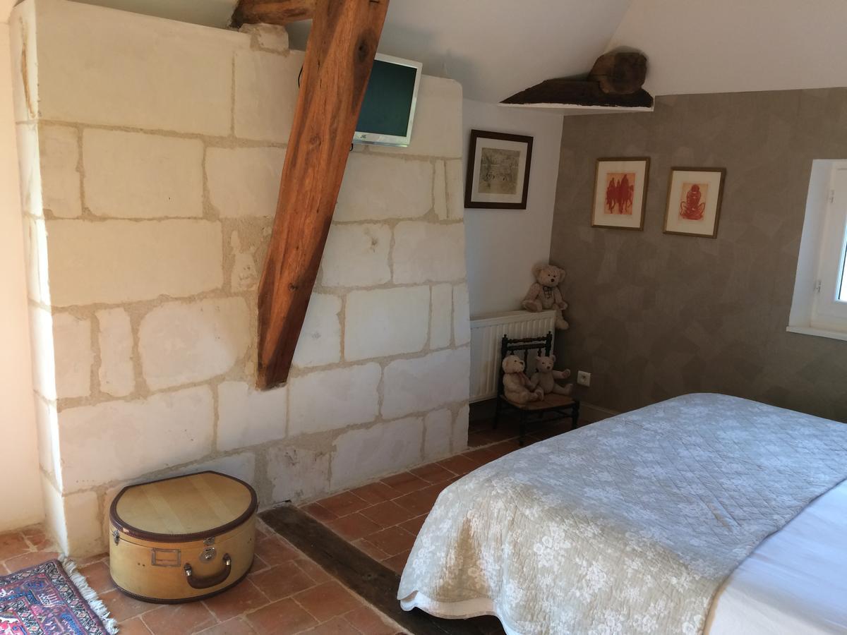 Le Clos Mademoiselle Loches Buitenkant foto