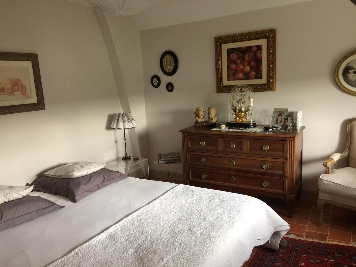 Le Clos Mademoiselle Loches Buitenkant foto